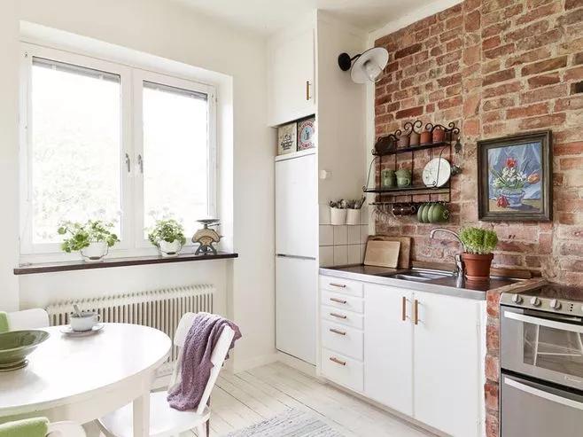 厨房墙面不贴瓷砖,厨房墙面不贴砖用什么板