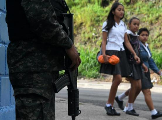 美国洪都拉斯黑帮,洪都拉斯黑帮与美国关系