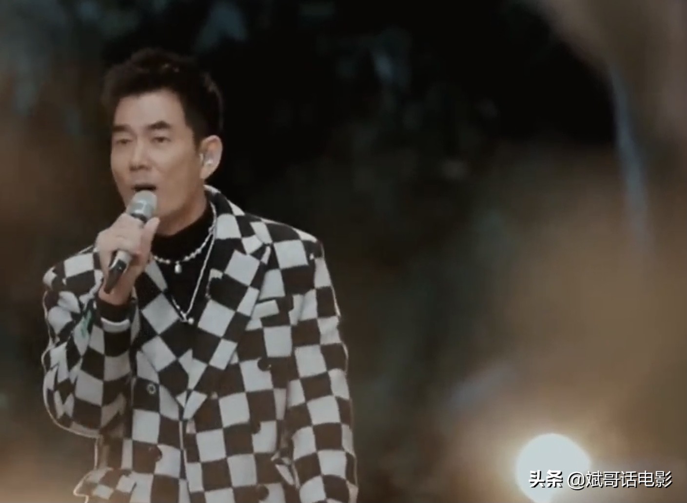 最近很火的芒果唱歌综艺,芒果卫视新出的综艺节目怀旧歌曲