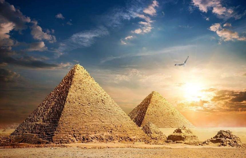 诡异而又神秘的金字塔,金字塔还有什么神秘的秘密