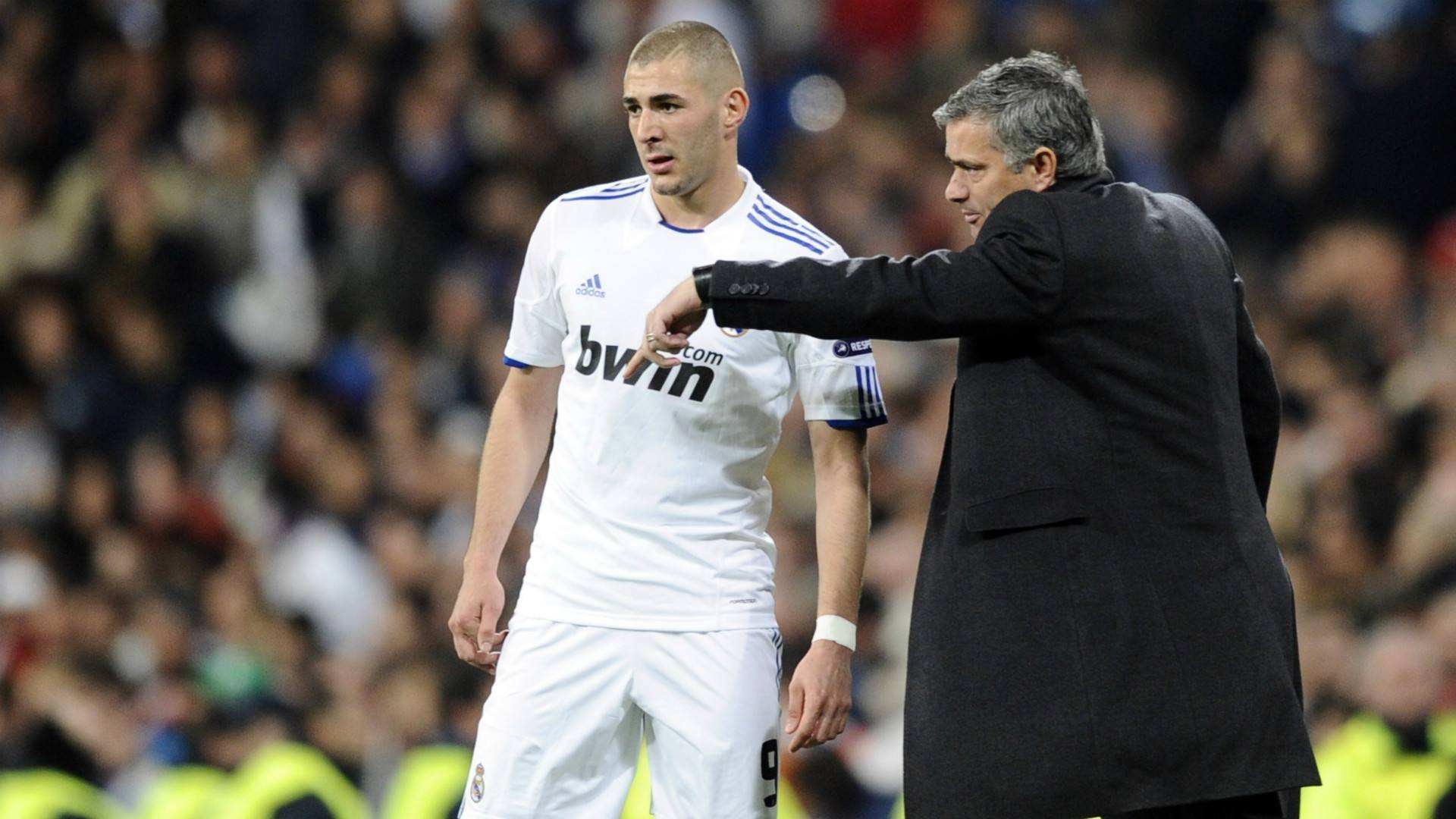 穆里尼奥上次踢欧冠是什么时候,穆里尼奥输拜仁哭了吗