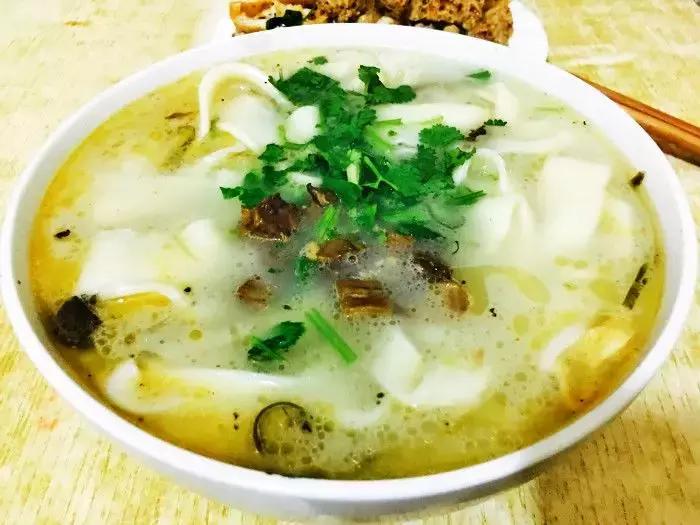 河南郑州正宗烩面在哪个位置,安阳郑州四厂烩面哪一家好吃