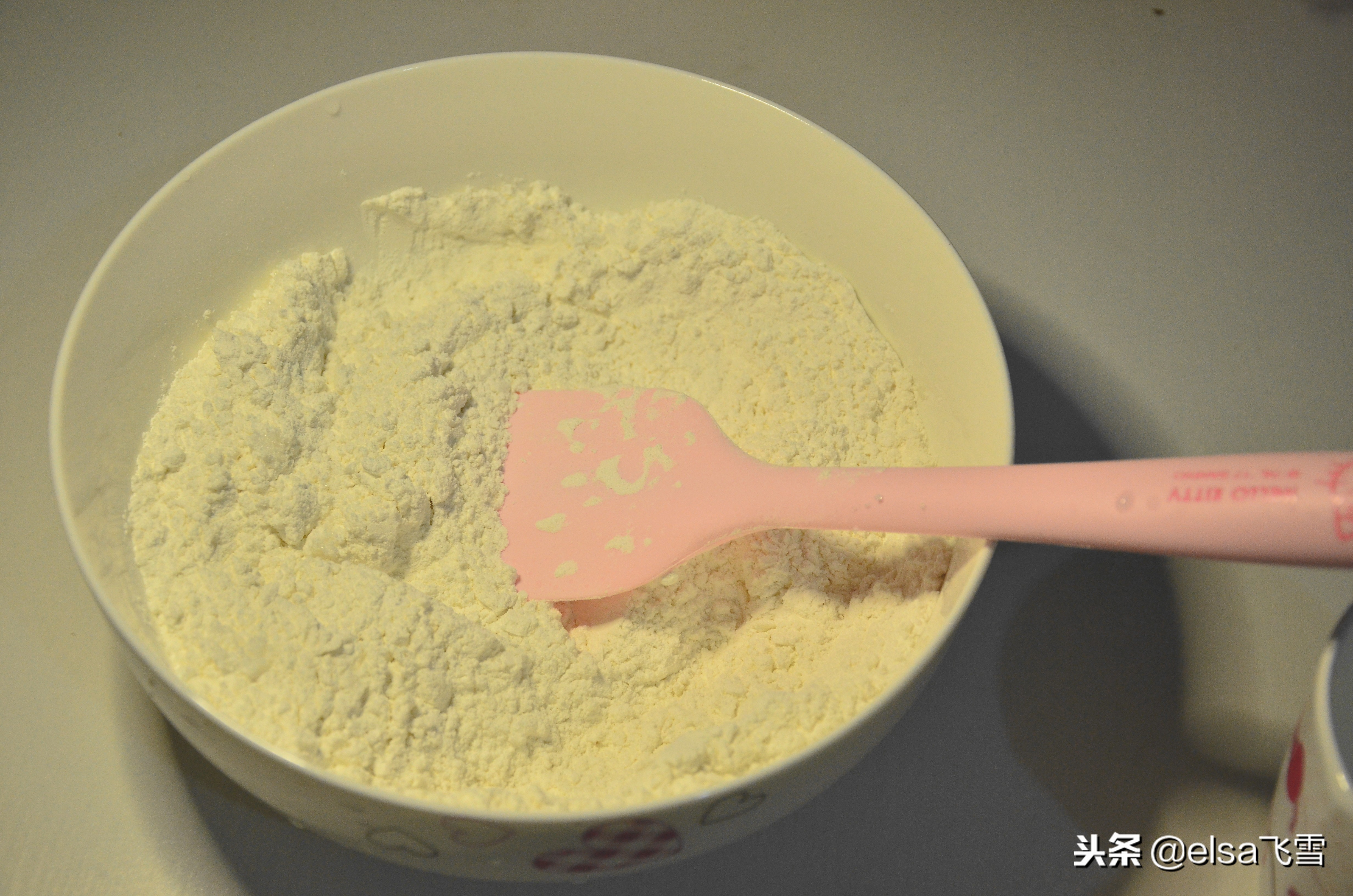 糯米香蕉怎么做,没想到糯米粉还有这么好吃的做法