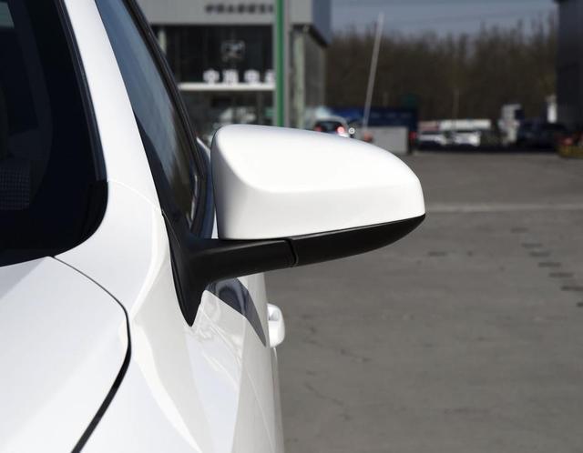 起亚k2和丰田威驰两厢哪个好,捷达威驰起亚k2选哪个性价比高