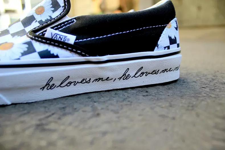 情人节节日气息,情人节充满烟火气