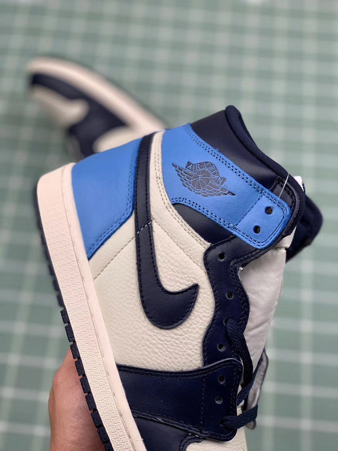 aj1黑曜石北卡蓝细节图,jordanaj1高帮北卡黑曜石真假测评