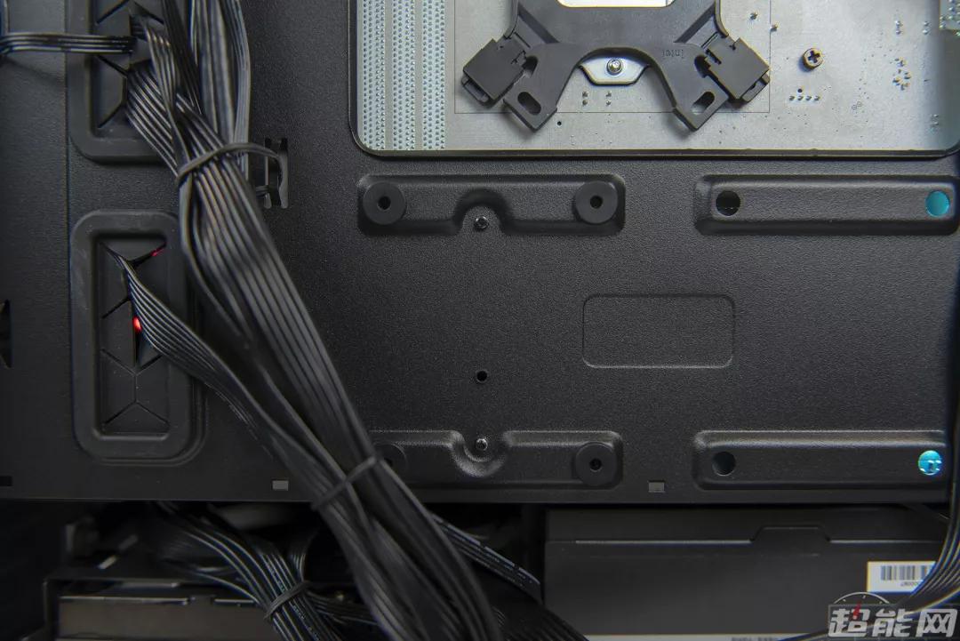 酷冷至尊silencio机箱,酷冷至尊非侧透静音机箱