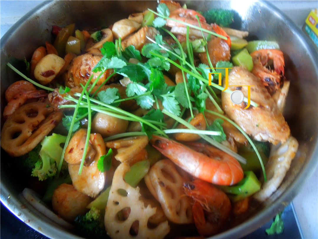 火锅底料自己在家怎么做麻辣香锅,不辣的火锅底料做麻辣香锅