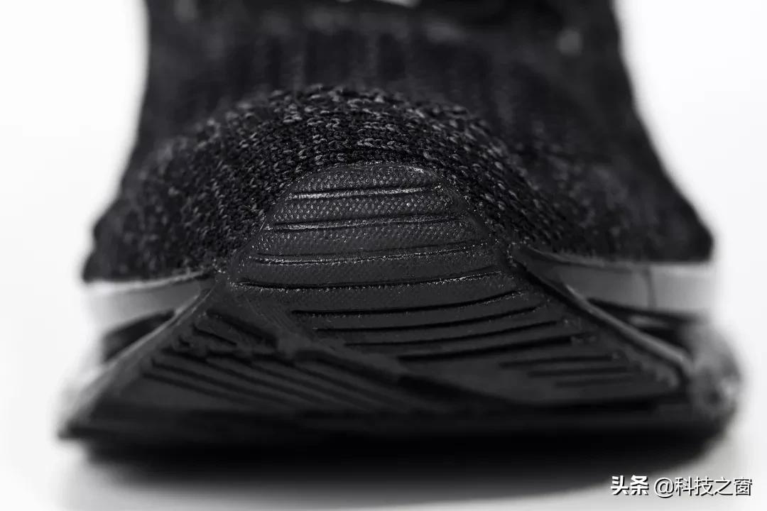 才百元白菜价！阿迪达斯同款科技刀锋鞋，鞋底藏了28片“弹簧”