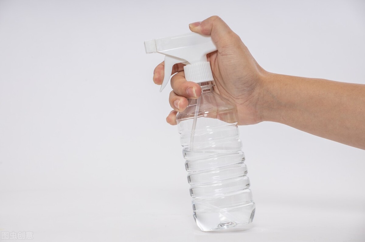 兔子破皮了会自己修复吗,兔子破皮了擦什么药