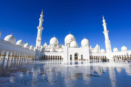 迪拜阿布扎比是哪个国家,阿布扎比和迪拜谁更值得去