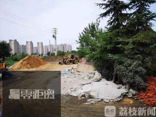 农村改厕化粪池漏水,玻璃钢化粪池怎么修补裂缝