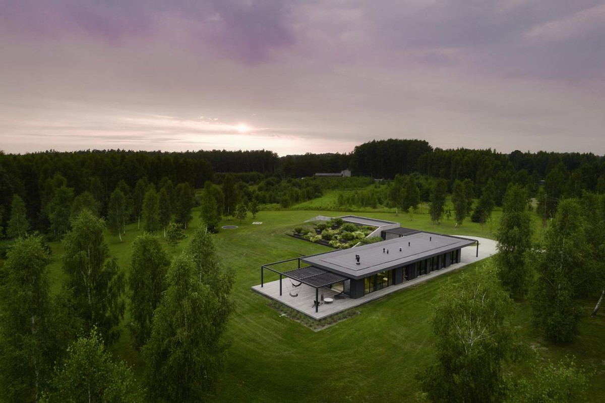 一层现代风格自建房养老,东欧老房子