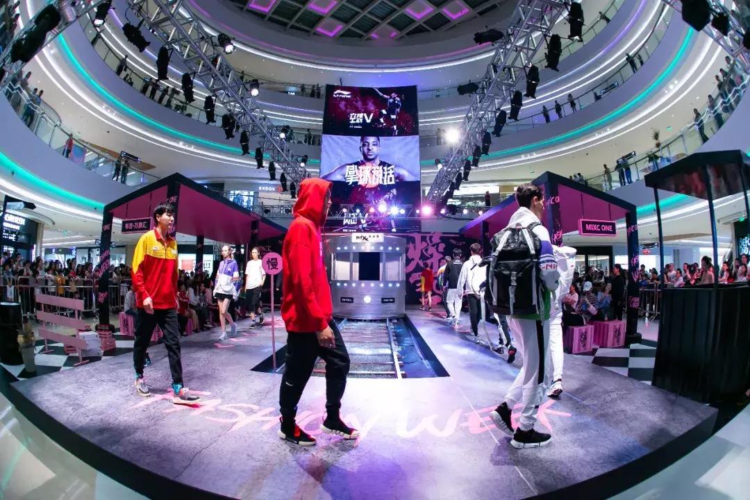 从“不被看好”到8个月销售12亿看深圳布吉万象汇的进阶之路