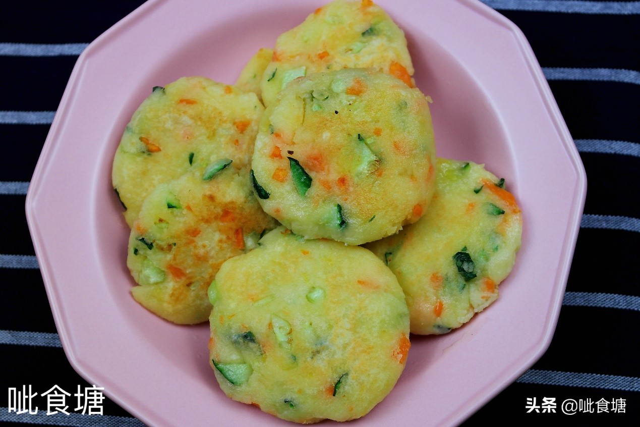 早餐鸡蛋煎饼怎么做又软又好吃,早餐煎饼最简单的新做法