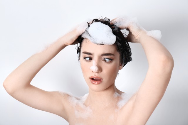 头发拉直后比较干燥用什么养护,头发拉直后很干燥怎么办