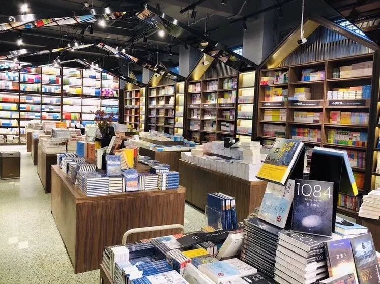 西安曲江最大书店,西安最美书店曲江书城