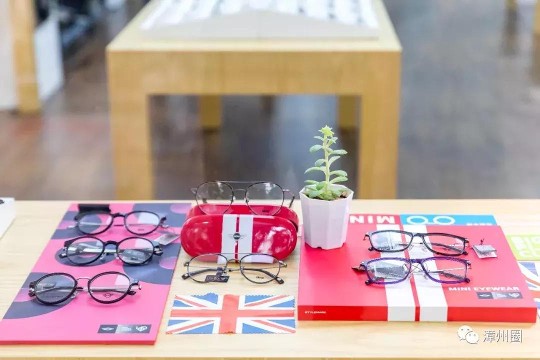 真的假的！漳州自带网红流量的眼镜店做活动了！分分钟被搬空！