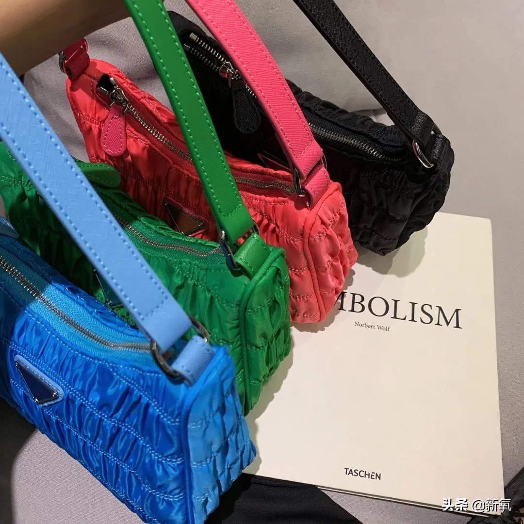 抄袭正牌总裁夫人的MiuMiu，张大奕最新暗戳戳挑衅的文案也太够了