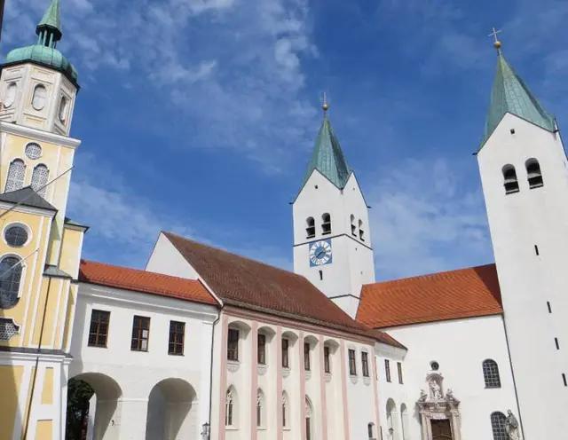 德国这处低调的小城，是德国啤酒的发源地，至今已1000多年