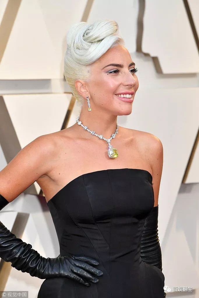 再想想昨天的奥斯卡，是不是记住的只有她！