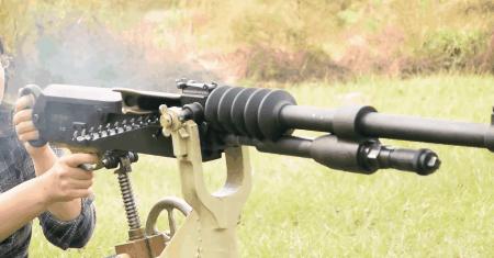 哈奇开斯重机枪和九二式重机枪,哈奇开斯1914式重机枪实弹射击