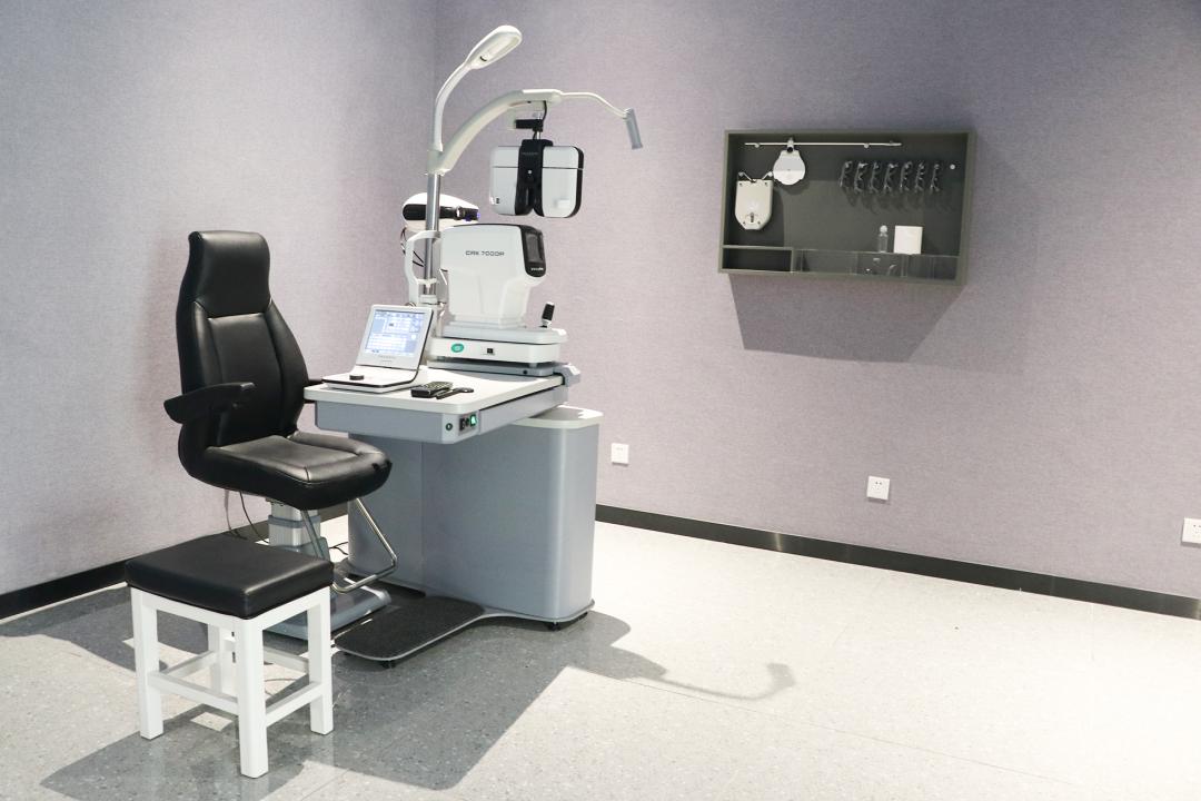 太原宝岛眼镜一般多少钱,宝岛眼镜550块钱