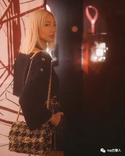 花八千块买一个中古香奈儿,4w块钱包包