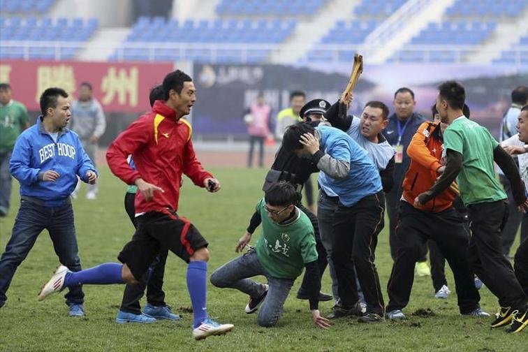 山东腾鼎队员名单,滕鼎足球俱乐部强不强