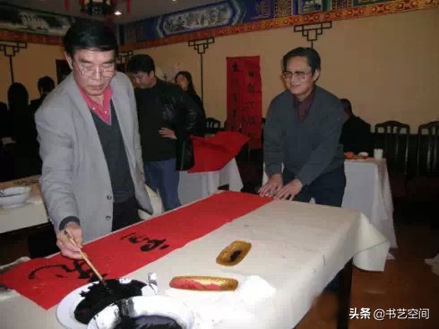 80个硬笔书法欣赏,现代80位书法名家作品欣赏