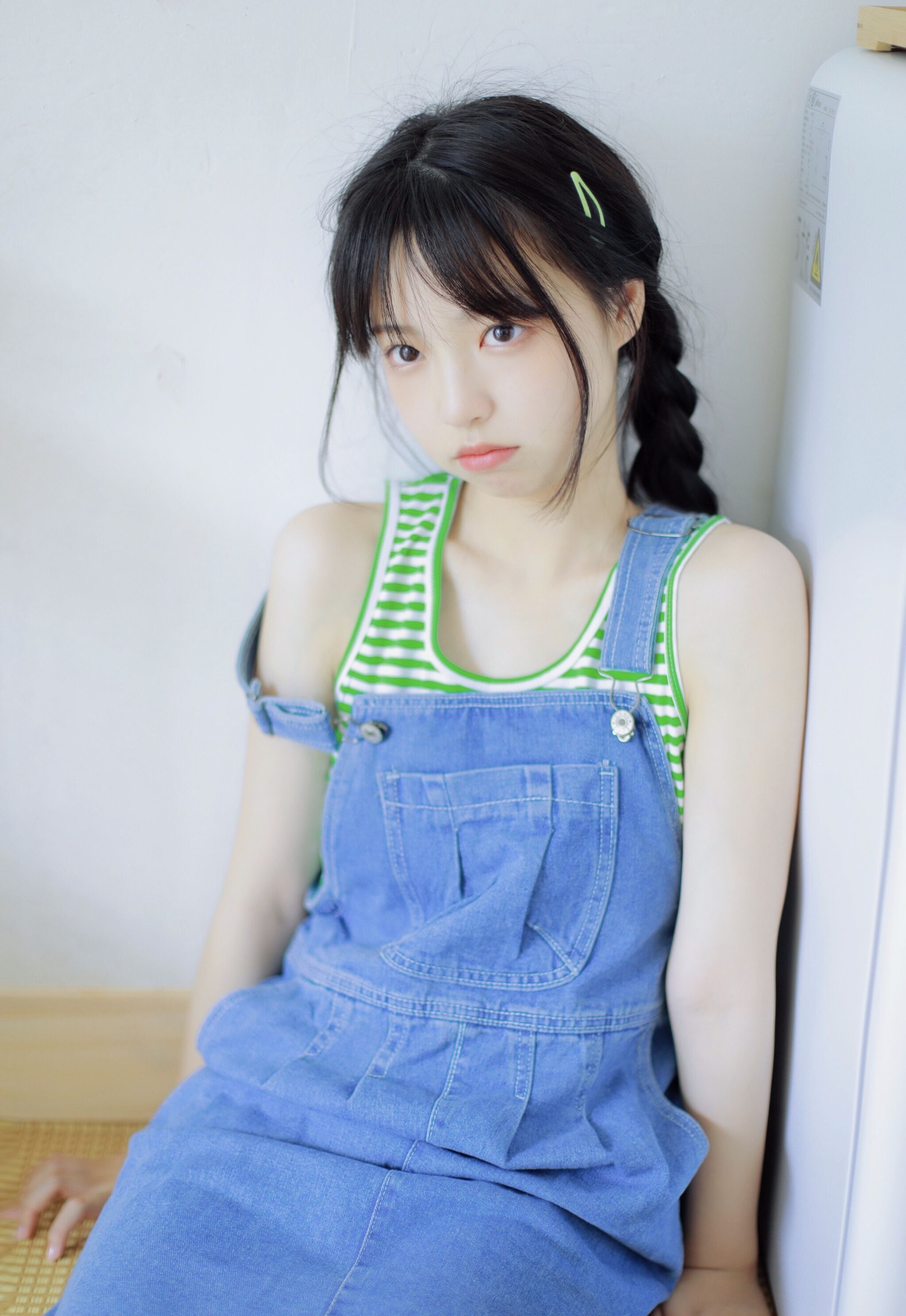 甜美少女丨今天有你，西瓜都变得特别甜