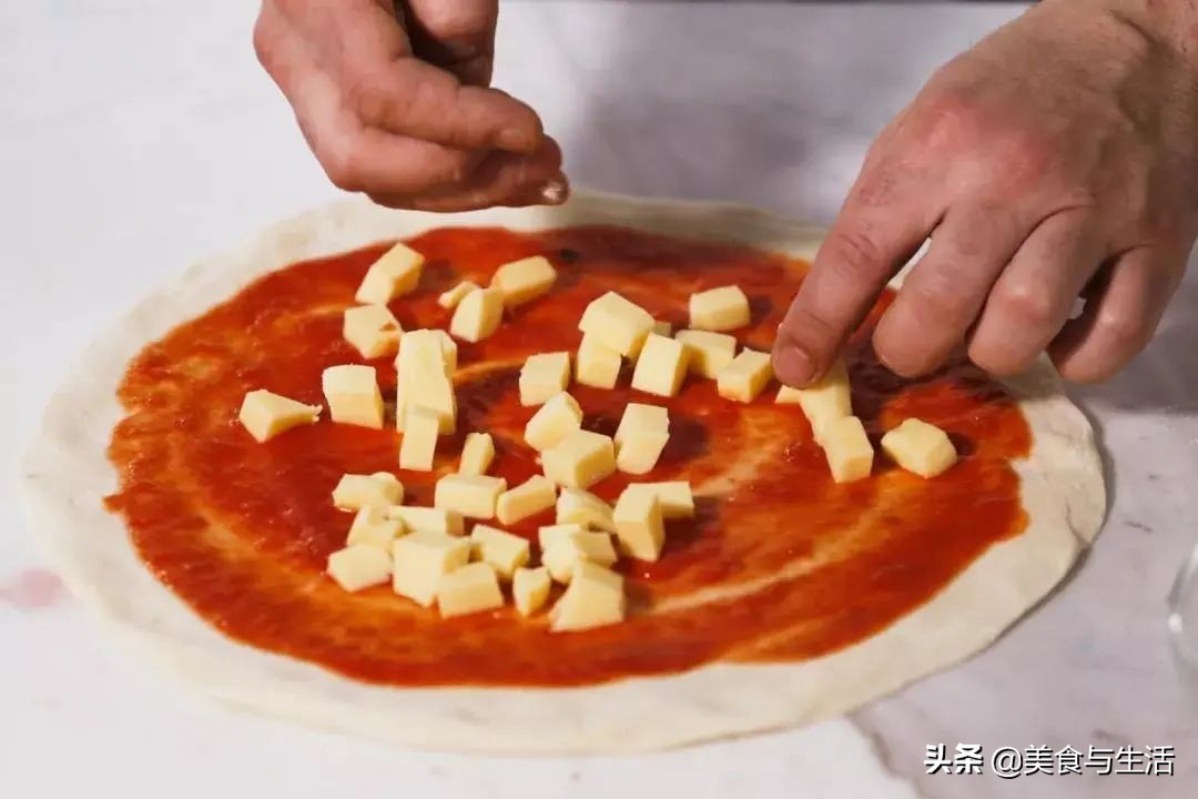 披萨的正宗做法和配方,商用披萨皮制作教程和配方