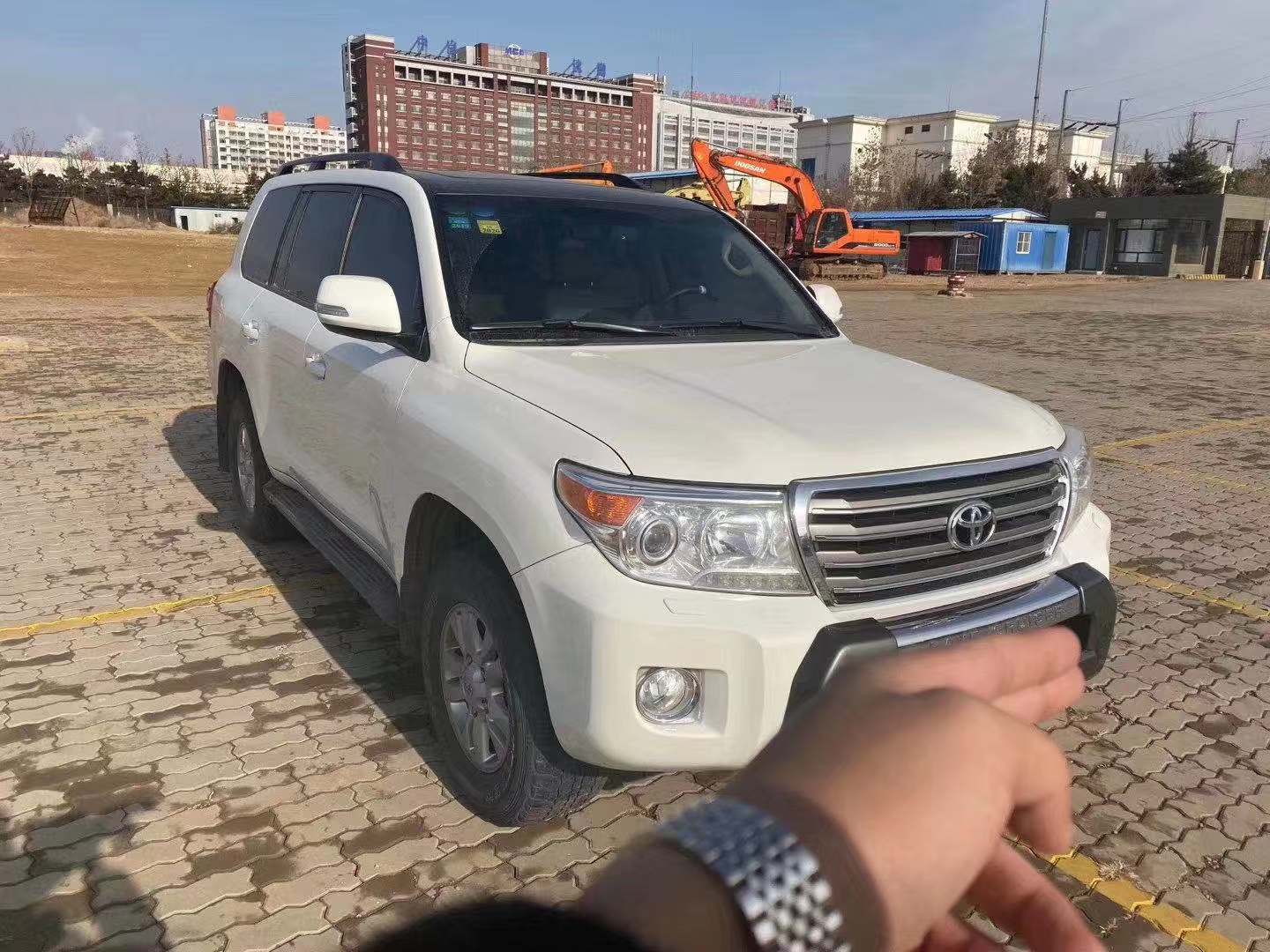 13年的兰德酷路泽4.0现在多少钱,13年兰德酷路泽4500价格