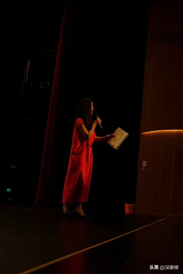 “深读诗会”关注女诗人钟晴——诗歌是令人迷恋的家乡