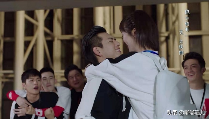 终于知道为啥小鱿鱼喜欢考拉抱啦。。。