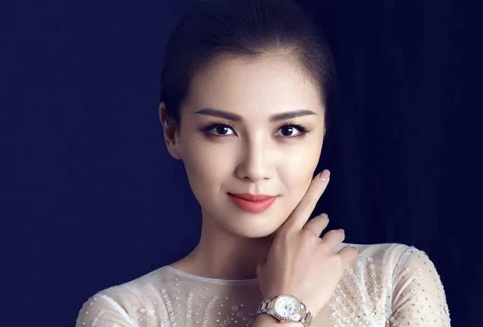 娱乐圈从不拍吻戏的四大女星，第三个无人敢吻，第四个无人想吻