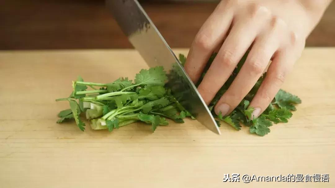 「曼达干货馆」你真的会切菜吗？赠你一本实用刀工秘籍（上篇）