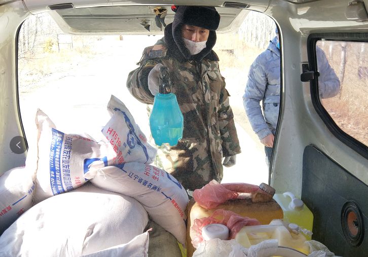 9小时，50张图，带您看全村最靓“代购员”