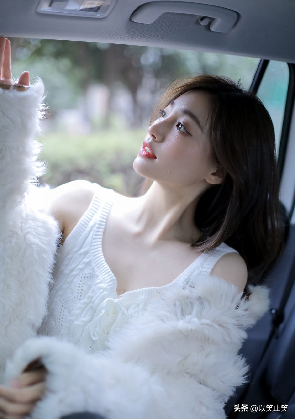 开心一刻：丈母娘今年50多岁了，今天突然剃了一个大光头