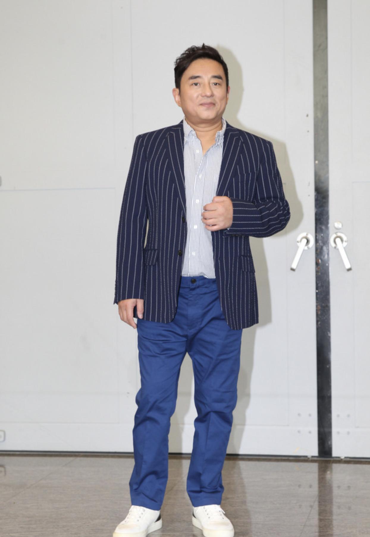 吕方与郑裕玲分手财产分割,香港吕方前任