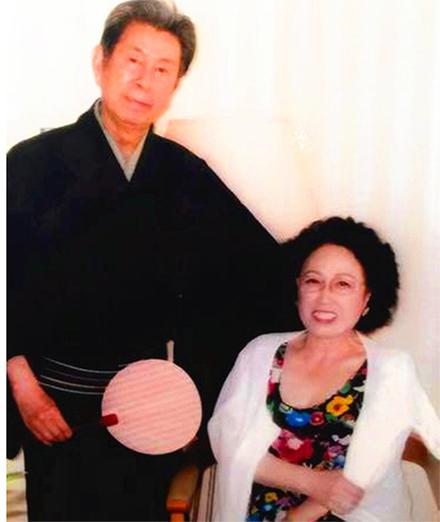 宇津井健和山口百惠视频,宇津井健血疑