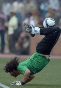 足坛历史五大门将,中国足坛搞笑门将