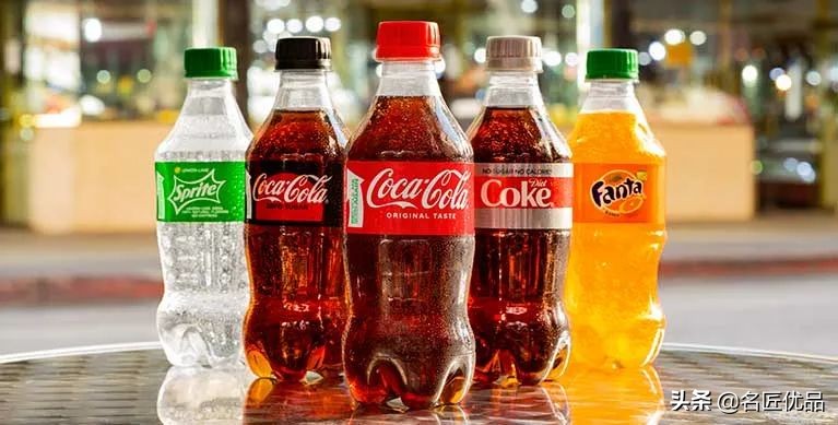 奇怪冷知识！你每擦一次口红，就是在亲吻上万只昆虫的尸体