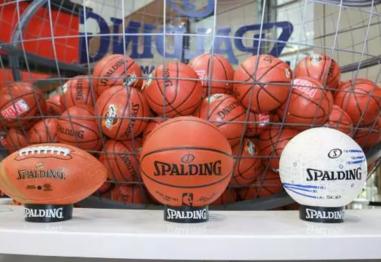 威尔胜evolution和斯伯丁tf1000,nba为什么把斯伯丁换成威尔胜