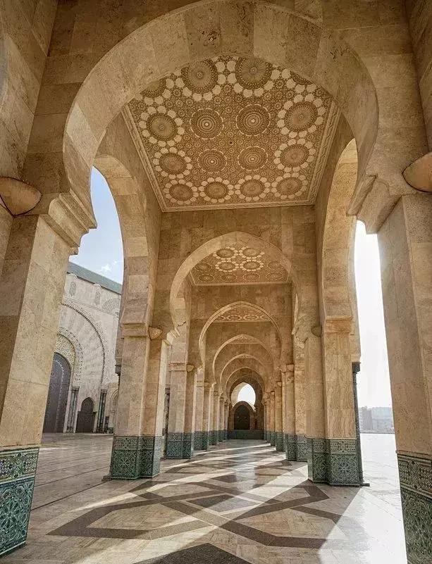 北非谍影主题曲卡萨布兰卡歌词,谍影无踪