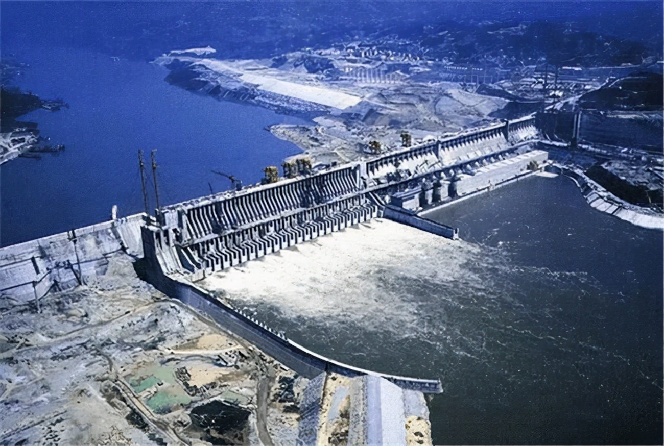 换个角度看5000年的中国史,中国历史视野下的现代中国史