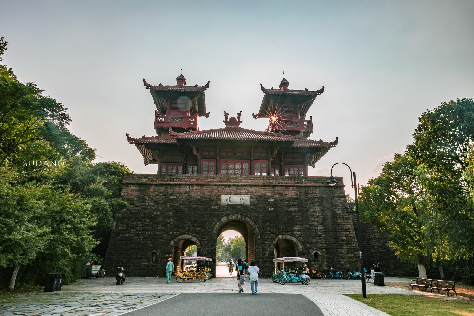 武汉东湖ufo事件,武汉东湖神秘事件