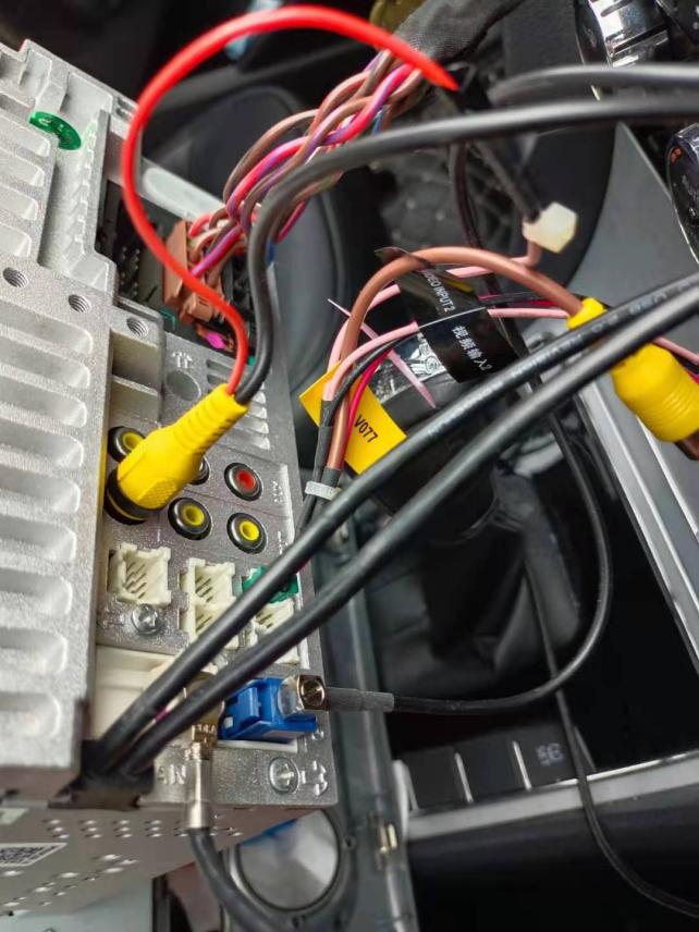 导航屏幕更换多少钱,安卓导航屏幕更换