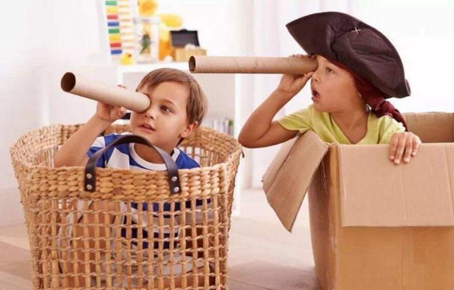 孩子在墙上涂鸦家长如何做,孩子喜欢在墙上涂鸦是怎么回事