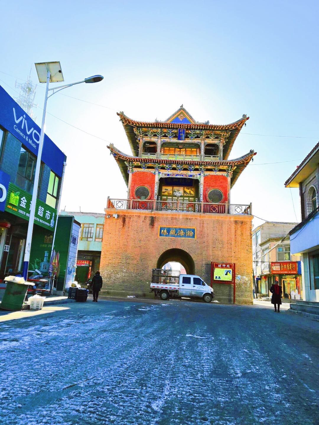 您好！我叫大靖，这是我的新名片